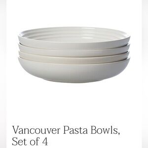 Vancouver pasta bowls set of 4 Le Creuset
